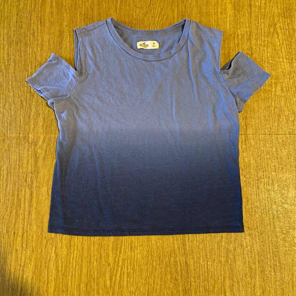 Hollister Cropped Cutout Sleeve Top